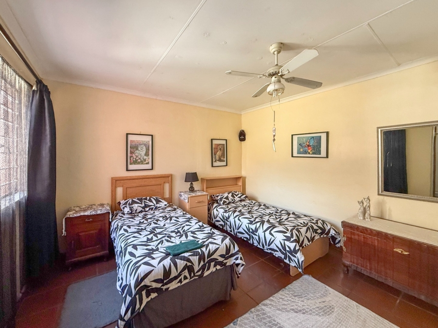 4 Bedroom Property for Sale in De Kroon A H North West